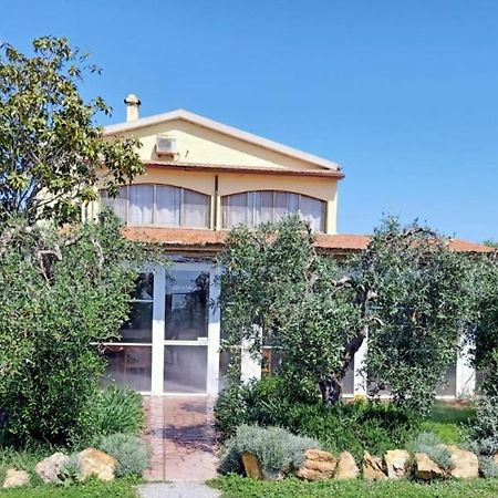 Agriturismo Il Portico 卡帕尔比奥 外观 照片