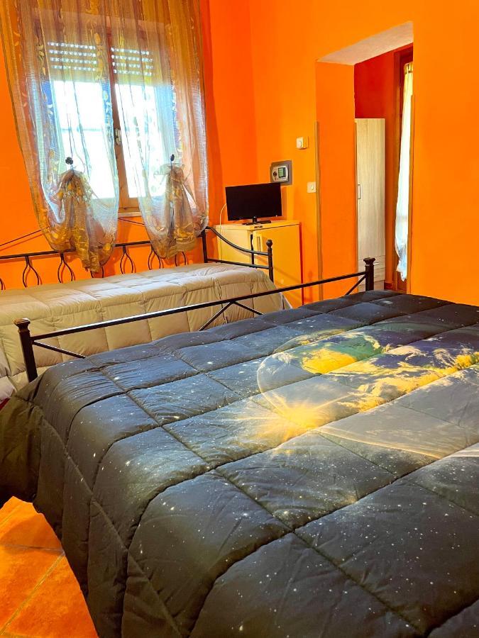 Agriturismo Il Portico 卡帕尔比奥 外观 照片